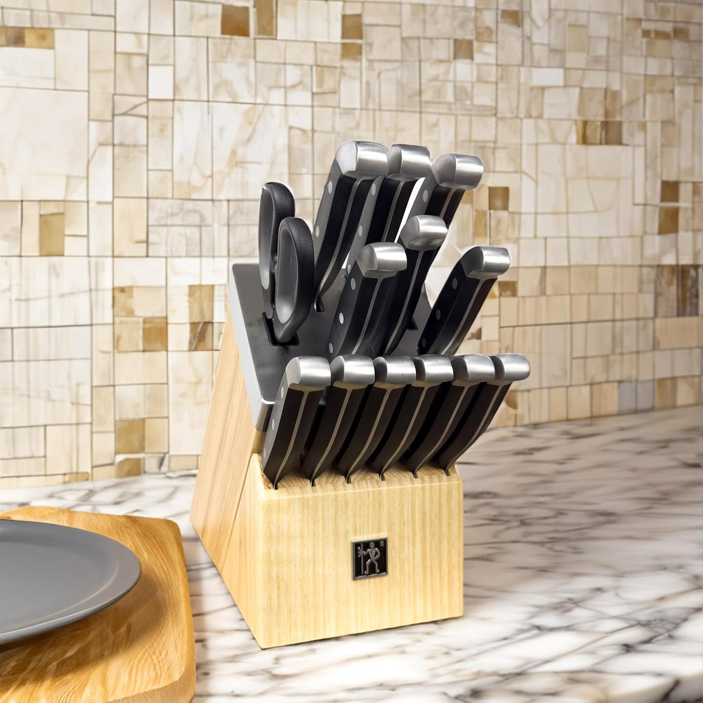 Henckels International Statement 14-pc Self-Sharpening Knife Block Set, 6 Steak Knives, Paring, Santoku, Bread, Chef’s Knife, & More, Natural Block Color
